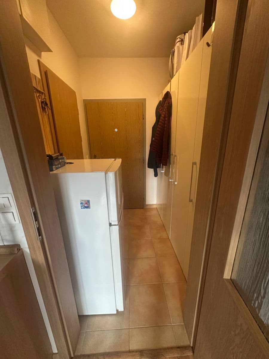 Prenájom bytu 1-izbový 30 m², Švihovská, Praha, Praha Prenájom bytu 1-izbový 30 m², Švihovská, Praha, Praha