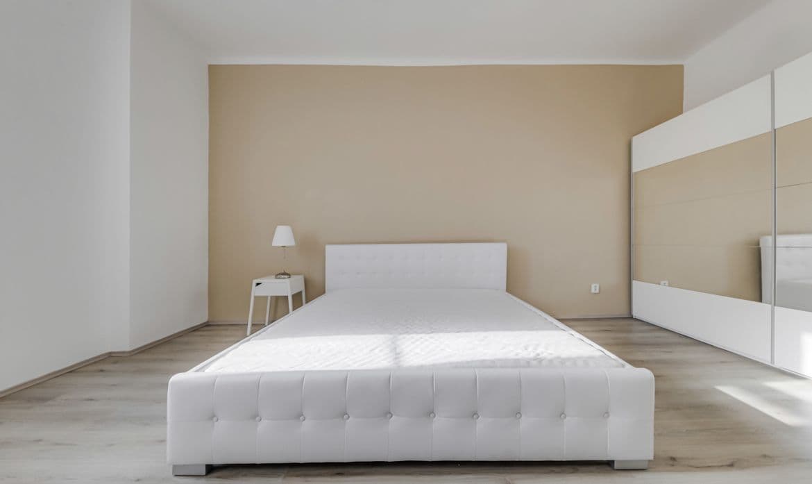 Prenájom bytu 2-izbový 60 m², 5. května, Praha, Praha Prenájom bytu 2-izbový 60 m², 5. května, Praha, Praha