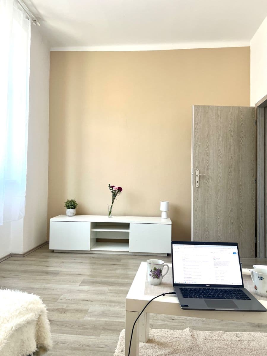 Prenájom bytu 2-izbový 54 m², 5. května, Praha, Praha Prenájom bytu 2-izbový 54 m², 5. května, Praha, Praha