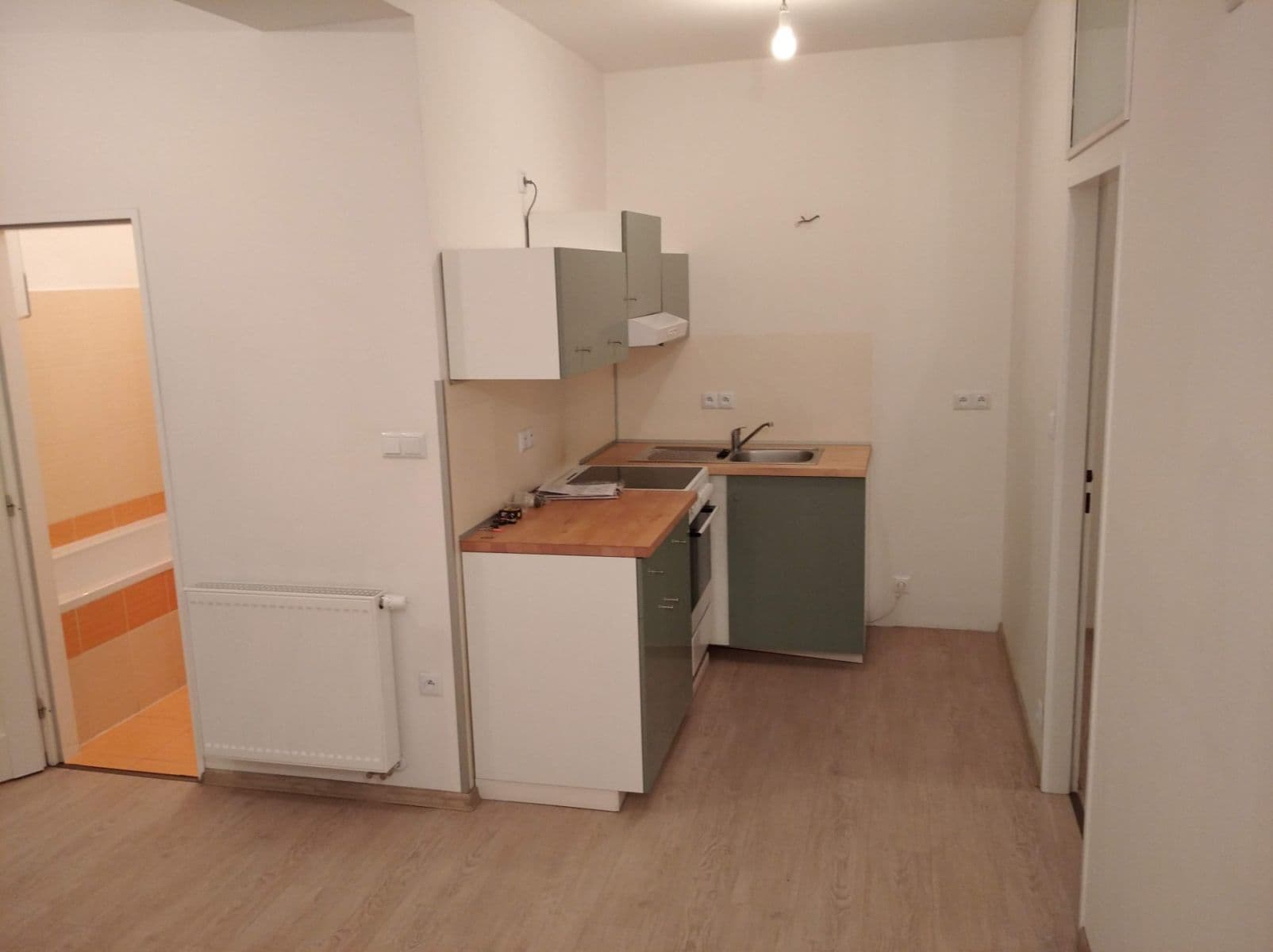 Prenájom bytu 2-izbový 41 m², Pod vilami, Praha, Praha Prenájom bytu 2-izbový 41 m², Pod vilami, Praha, Praha