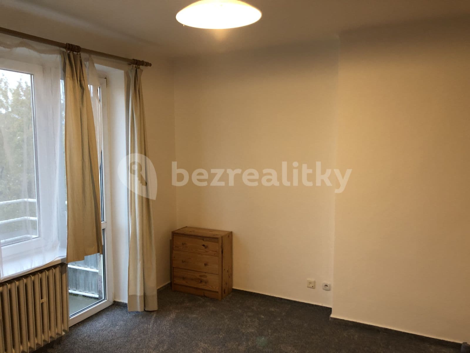 Prenájom bytu 1-izbový 36 m², Gruzínská, Praha, Praha Prenájom bytu 1-izbový 36 m², Gruzínská, Praha, Praha