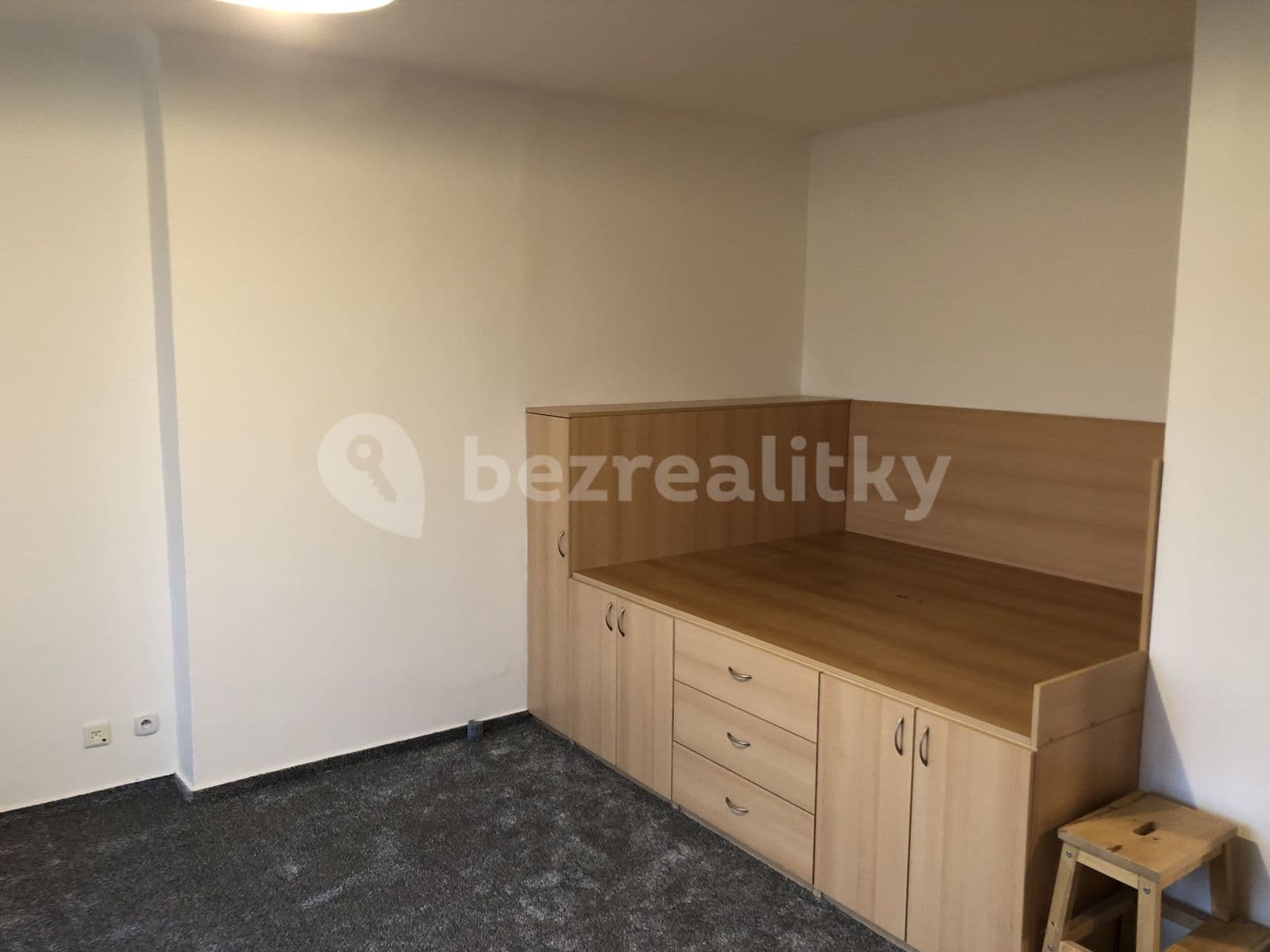 Prenájom bytu 1-izbový 36 m², Gruzínská, Praha, Praha Prenájom bytu 1-izbový 36 m², Gruzínská, Praha, Praha