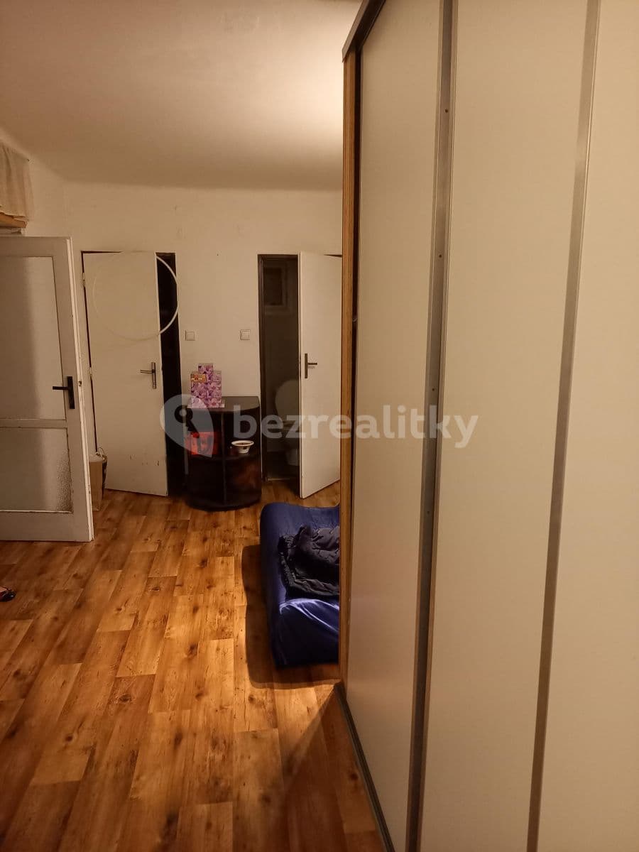 Prenájom bytu 2-izbový 62 m², U Svobodárny, Praha, Praha Prenájom bytu 2-izbový 62 m², U Svobodárny, Praha, Praha