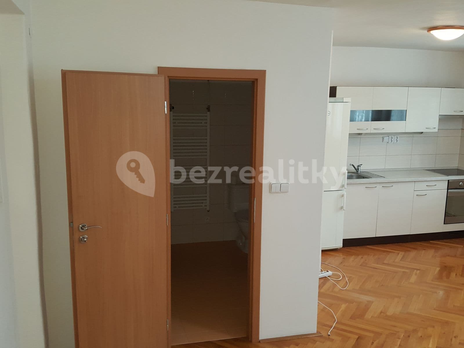 Prenájom bytu 1-izbový 36 m², Viniční, Brno, Jihomoravský kraj Prenájom bytu 1-izbový 36 m², Viniční, Brno, Jihomoravský kraj