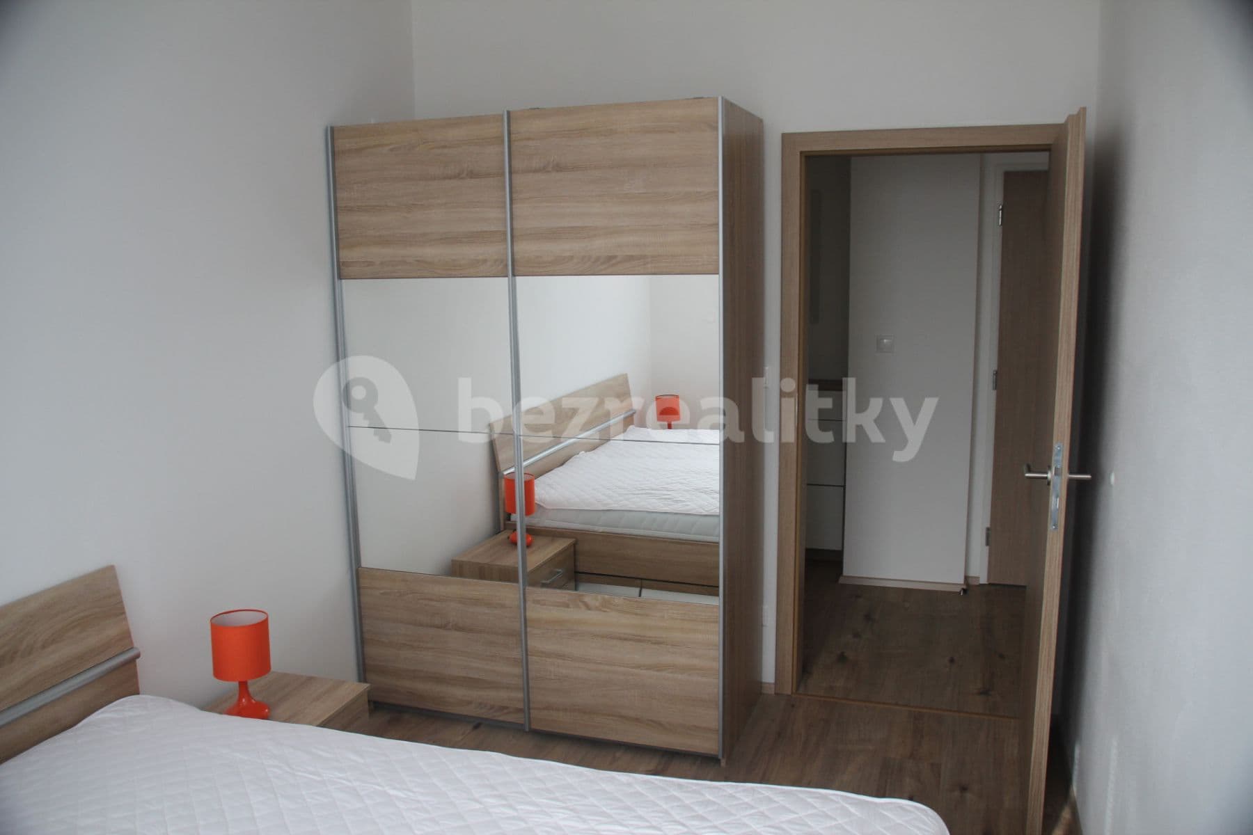 Prenájom bytu 2-izbový 47 m², Mojmírovo náměstí, Brno, Jihomoravský kraj Prenájom bytu 2-izbový 47 m², Mojmírovo náměstí, Brno, Jihomoravský kraj