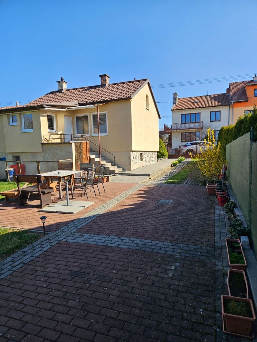 Prenájom domu 65 m², pozemek 450 m², Jiráskova, Bílovice nad Svitavou, Jihomoravský kraj Prenájom domu 65 m², pozemek 450 m², Jiráskova, Bílovice nad Svitavou, Jihomoravský kraj