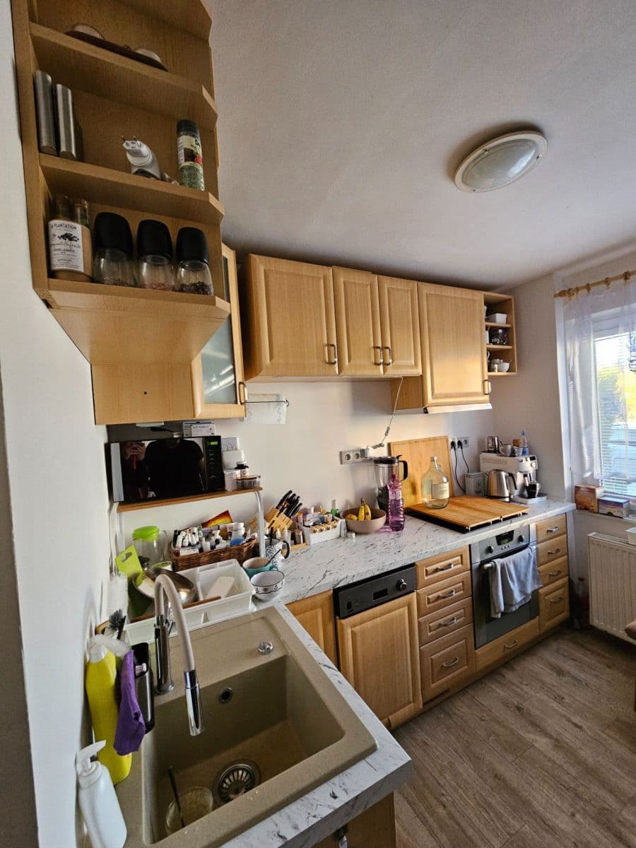 Prenájom domu 65 m², pozemek 450 m², Jiráskova, Bílovice nad Svitavou, Jihomoravský kraj Prenájom domu 65 m², pozemek 450 m², Jiráskova, Bílovice nad Svitavou, Jihomoravský kraj