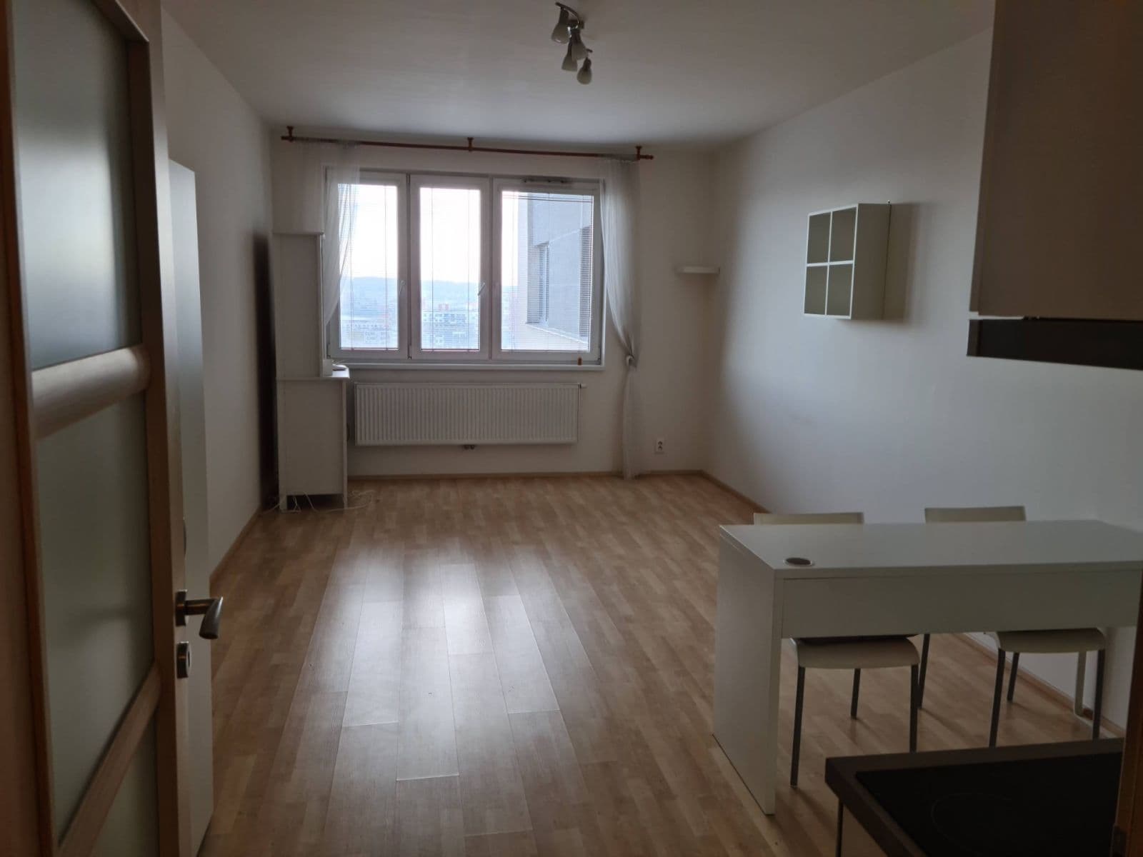 Prenájom bytu 1-izbový 33 m², Freyova, Praha, Praha Prenájom bytu 1-izbový 33 m², Freyova, Praha, Praha
