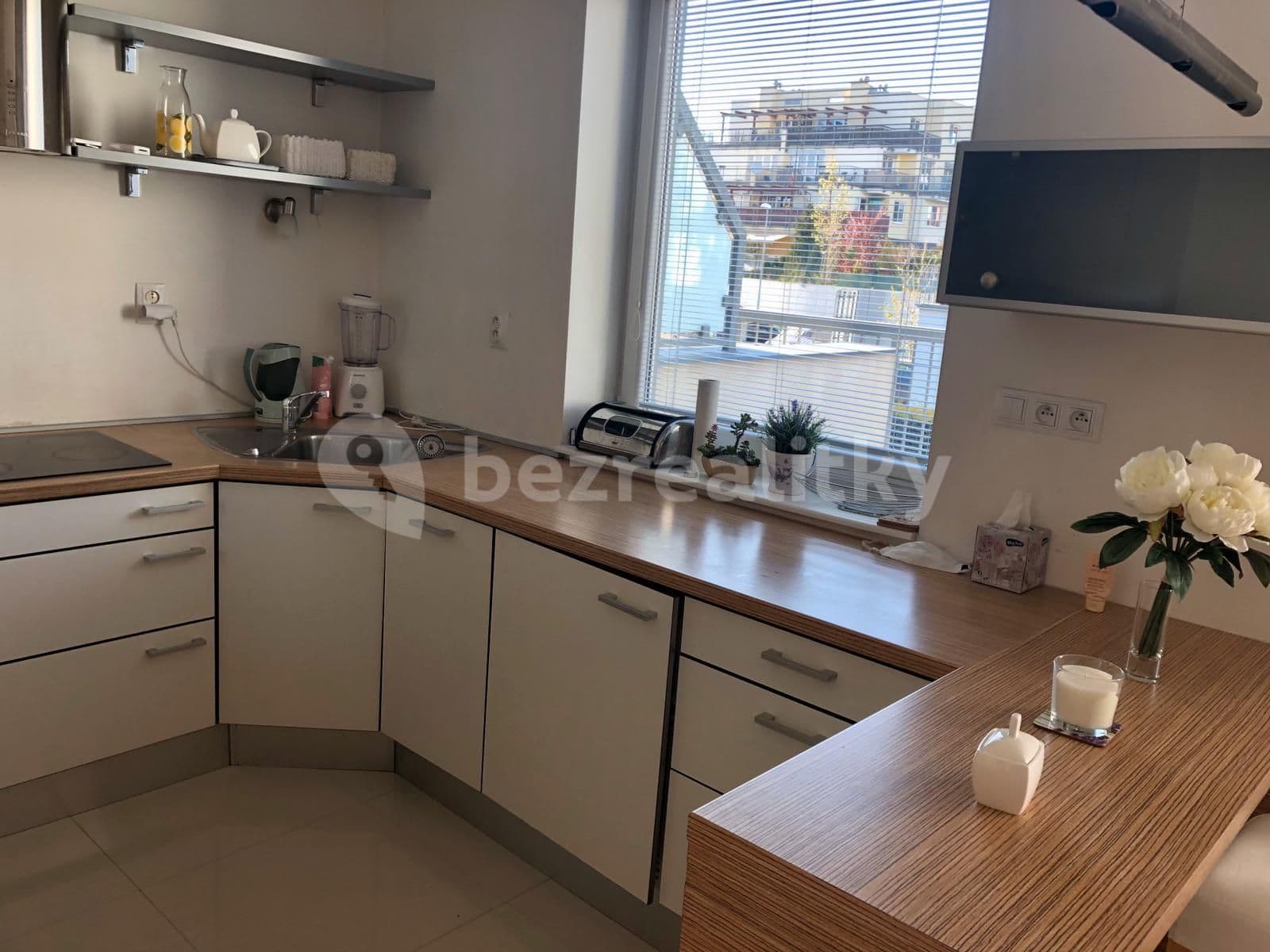 Prenájom bytu 2-izbový 55 m², Dělená, Praha, Praha Prenájom bytu 2-izbový 55 m², Dělená, Praha, Praha