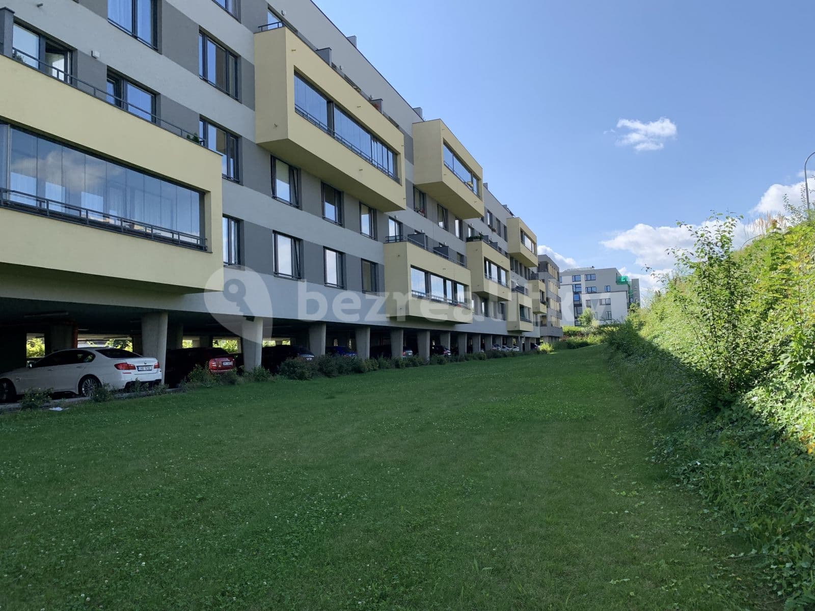 Prenájom bytu 1-izbový 35 m², Praha, Praha Prenájom bytu 1-izbový 35 m², Praha, Praha