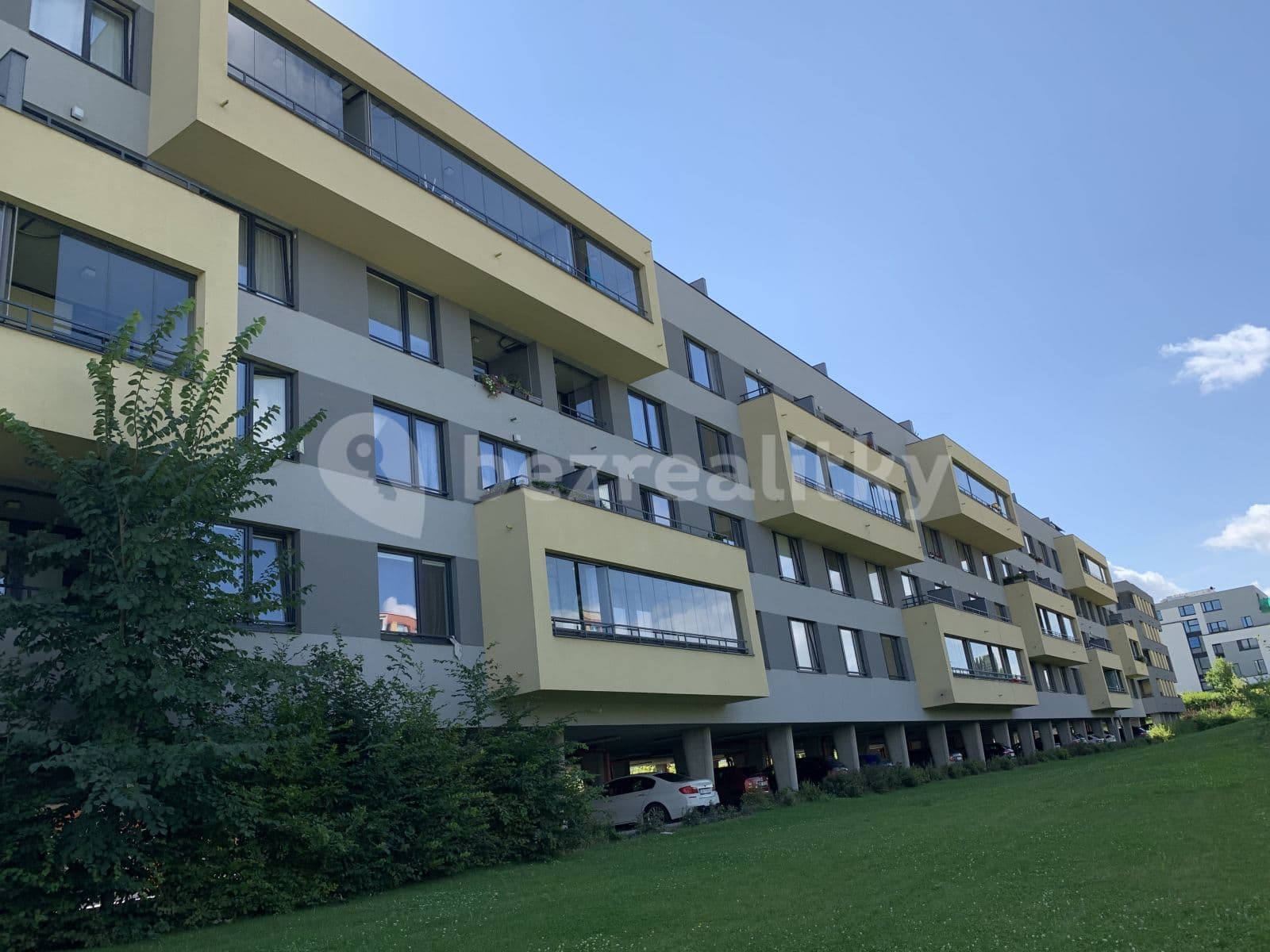 Prenájom bytu 1-izbový 35 m², Praha, Praha Prenájom bytu 1-izbový 35 m², Praha, Praha