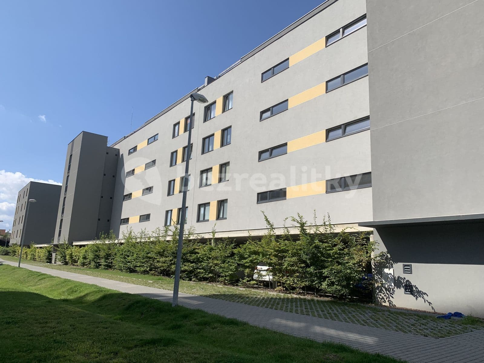 Prenájom bytu 1-izbový 35 m², Praha, Praha Prenájom bytu 1-izbový 35 m², Praha, Praha