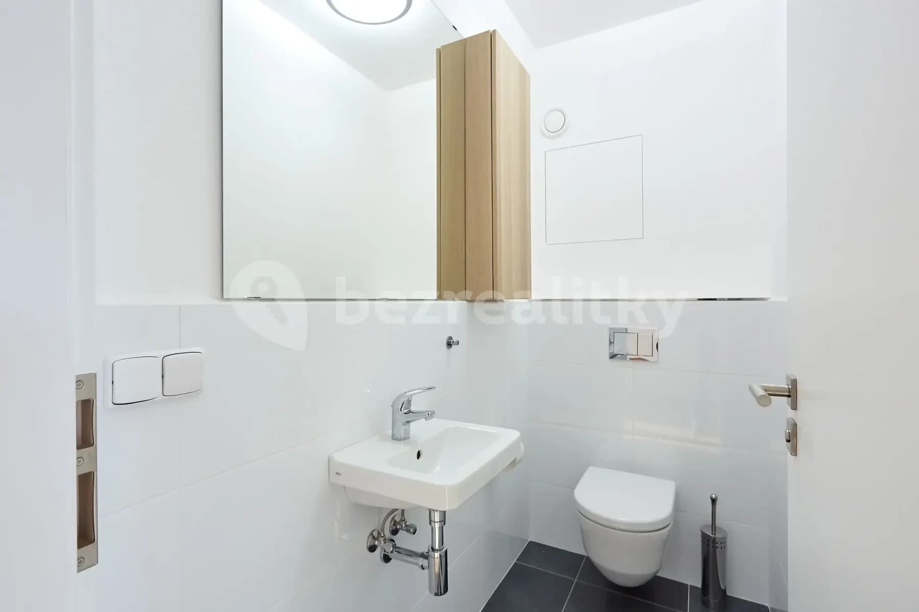 Prenájom domu 205 m², pozemek 175 m², Jamborova, Praha, Praha Prenájom domu 205 m², pozemek 175 m², Jamborova, Praha, Praha