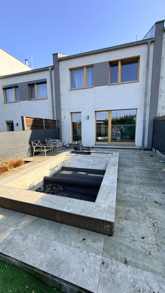 Prenájom domu 205 m², pozemek 175 m², Jamborova, Praha, Praha Prenájom domu 205 m², pozemek 175 m², Jamborova, Praha, Praha