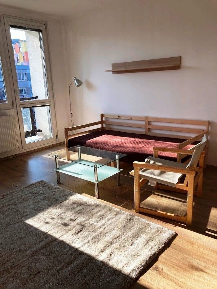 Prenájom bytu 1-izbový 29 m², Hanusova, Praha, Praha Prenájom bytu 1-izbový 29 m², Hanusova, Praha, Praha