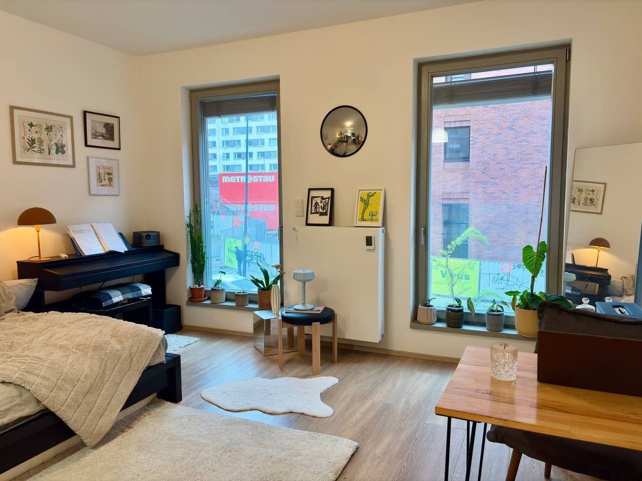 Prenájom bytu 1-izbový 31 m², Koněvova, Praha, Praha Prenájom bytu 1-izbový 31 m², Koněvova, Praha, Praha