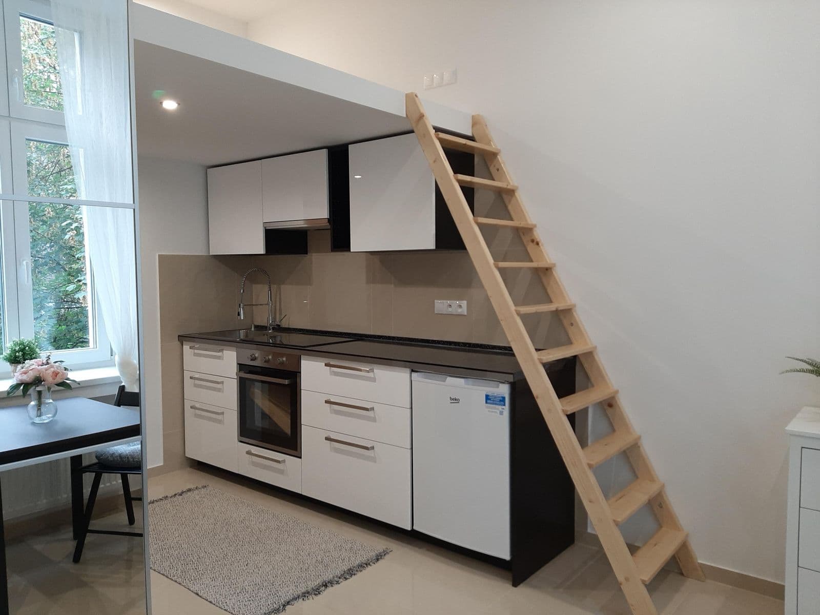Prenájom bytu Garsoniéra 25 m², Nuselská, Praha, Praha Prenájom bytu Garsoniéra 25 m², Nuselská, Praha, Praha