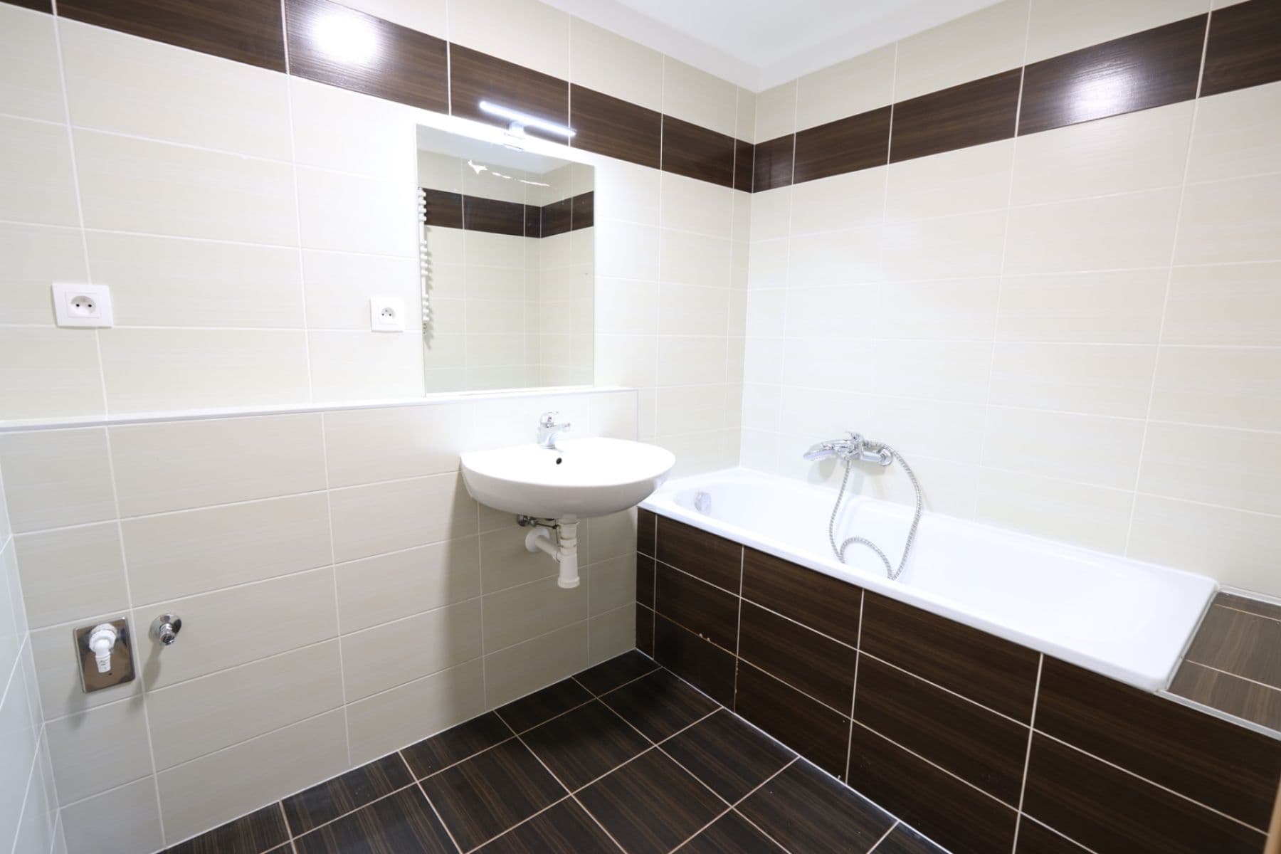 Prenájom bytu 2-izbový 69 m², U Vodojemu, Brandýs nad Labem-Stará Boleslav, Středočeský kraj Prenájom bytu 2-izbový 69 m², U Vodojemu, Brandýs nad Labem-Stará Boleslav, Středočeský kraj