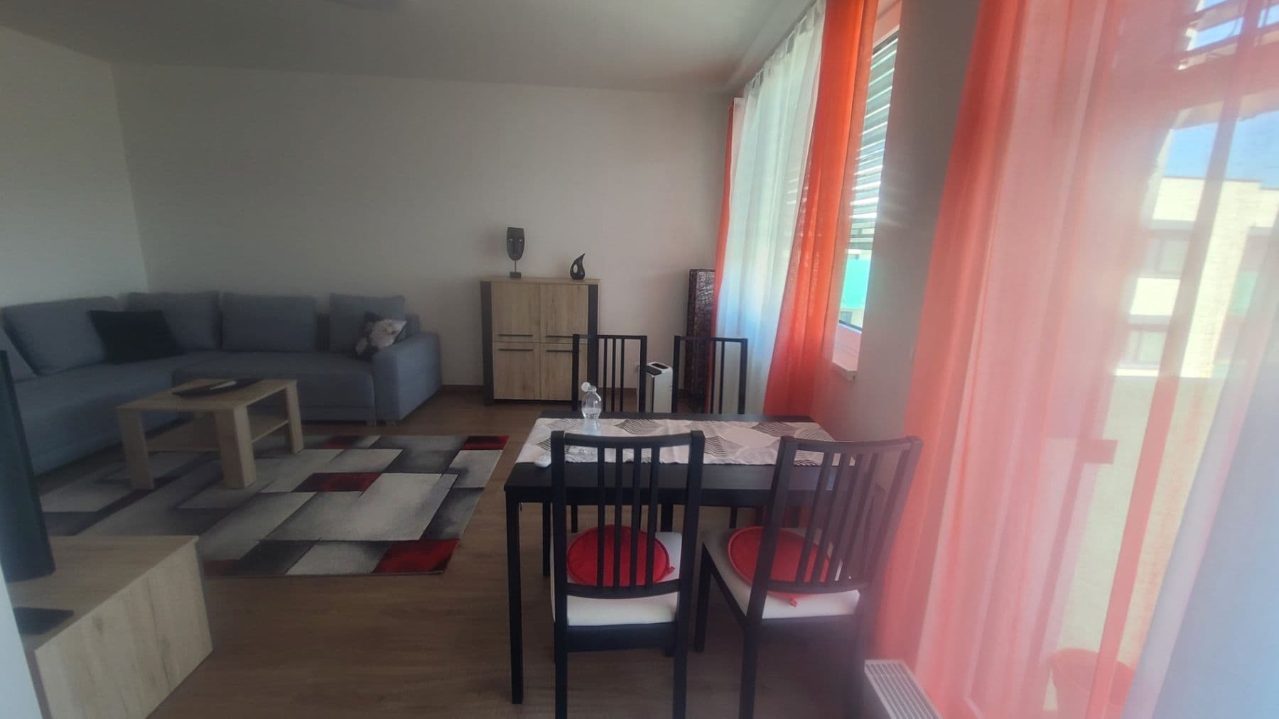 Prenájom bytu 2-izbový 61 m², Petržílkova, Praha, Praha Prenájom bytu 2-izbový 61 m², Petržílkova, Praha, Praha
