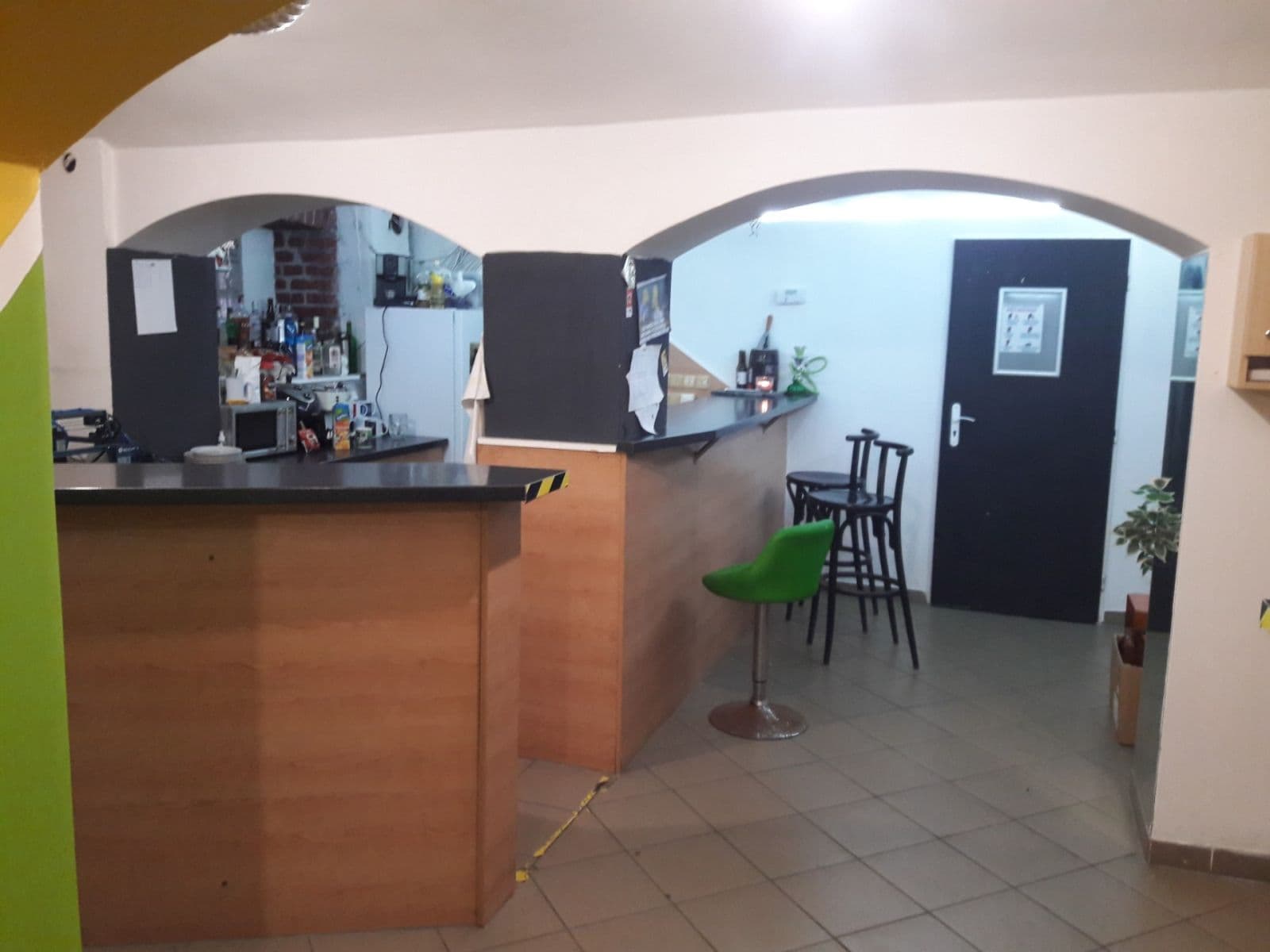 Prenájom nebytového priestoru 45 m², Hronovická, Pardubice, Pardubický kraj Prenájom nebytového priestoru 45 m², Hronovická, Pardubice, Pardubický kraj