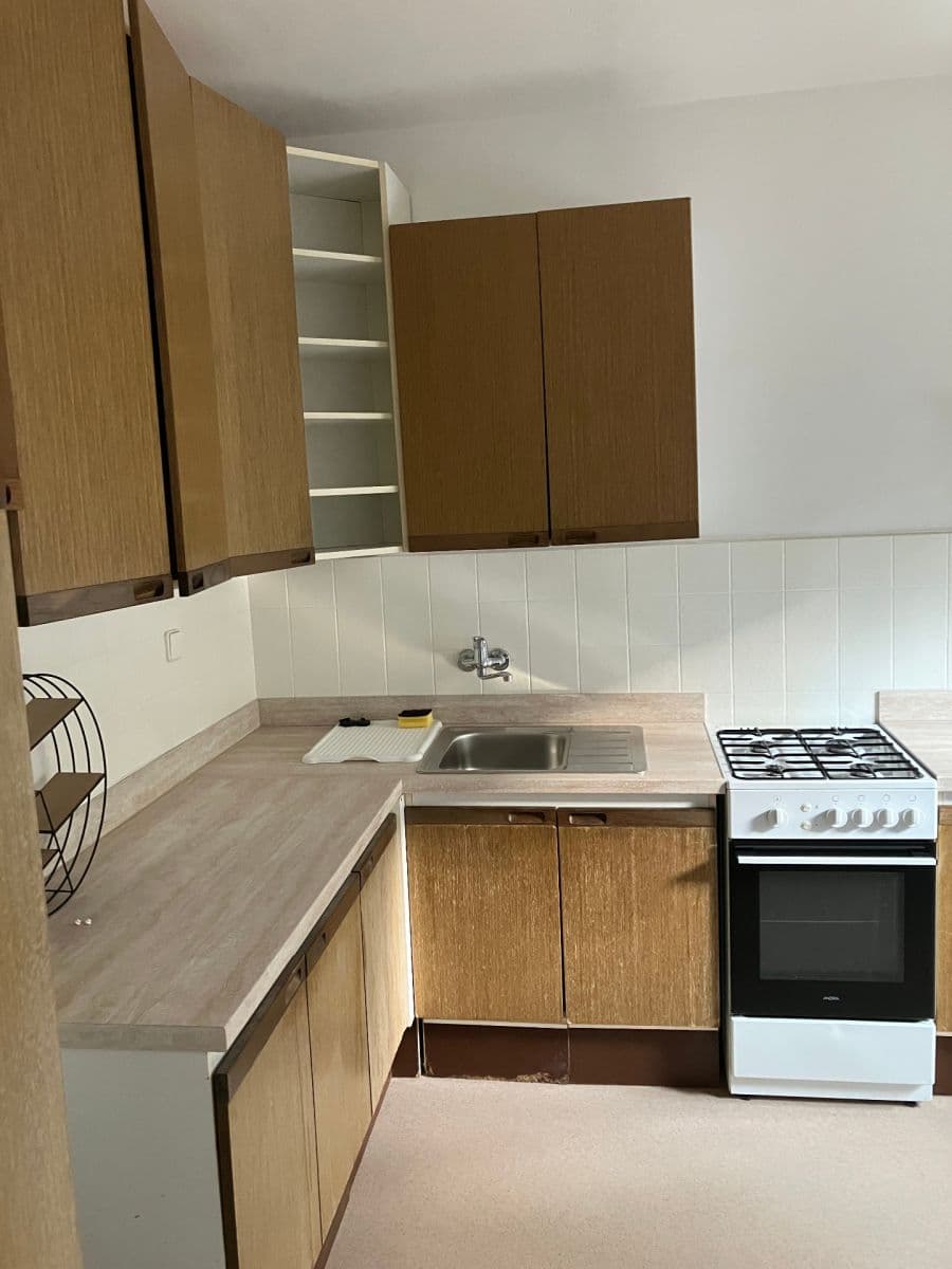 Prenájom bytu 2-izbový 67 m², Kremličkova, Praha, Praha Prenájom bytu 2-izbový 67 m², Kremličkova, Praha, Praha