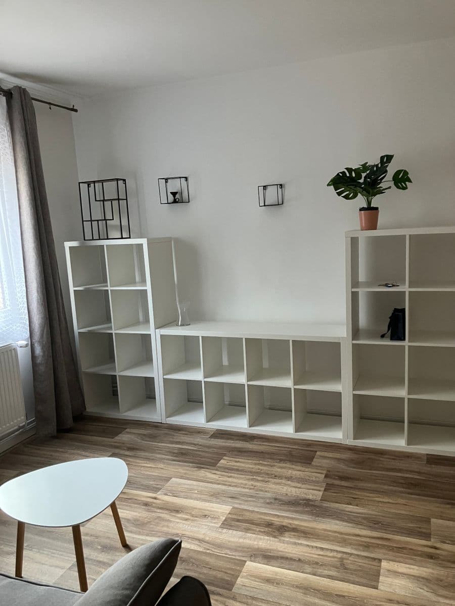 Prenájom bytu 2-izbový 67 m², Kremličkova, Praha, Praha Prenájom bytu 2-izbový 67 m², Kremličkova, Praha, Praha