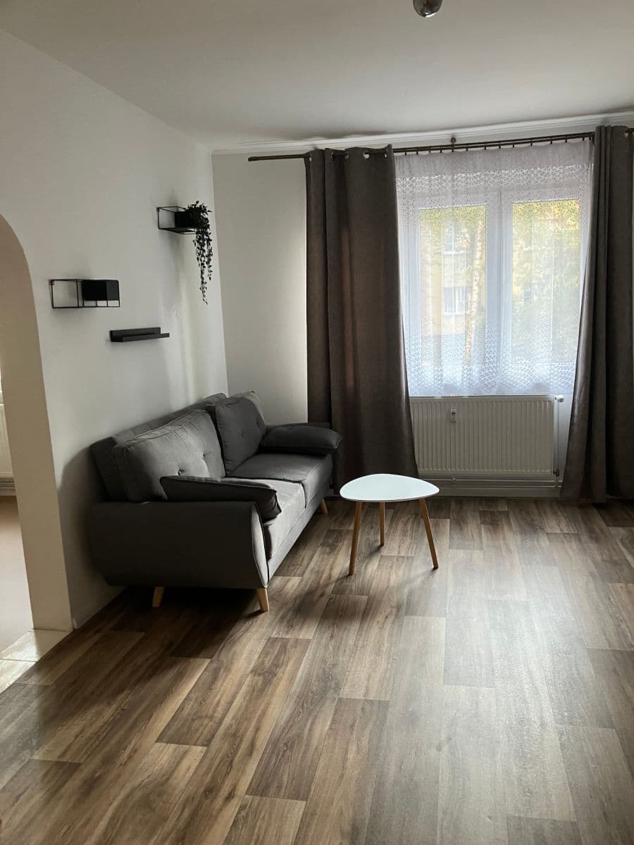 Prenájom bytu 2-izbový 67 m², Kremličkova, Praha, Praha Prenájom bytu 2-izbový 67 m², Kremličkova, Praha, Praha