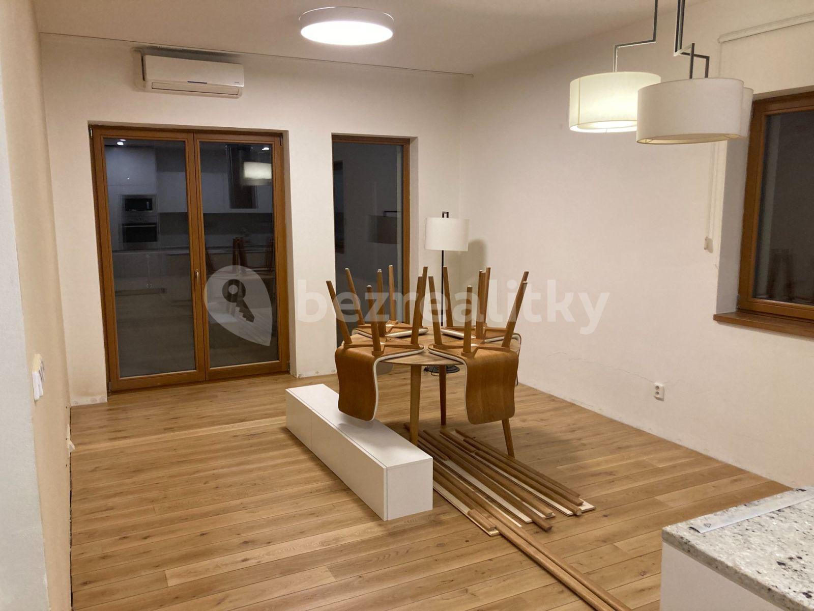 Prenájom bytu 3-izbový 105 m², Horova, Brno, Jihomoravský kraj