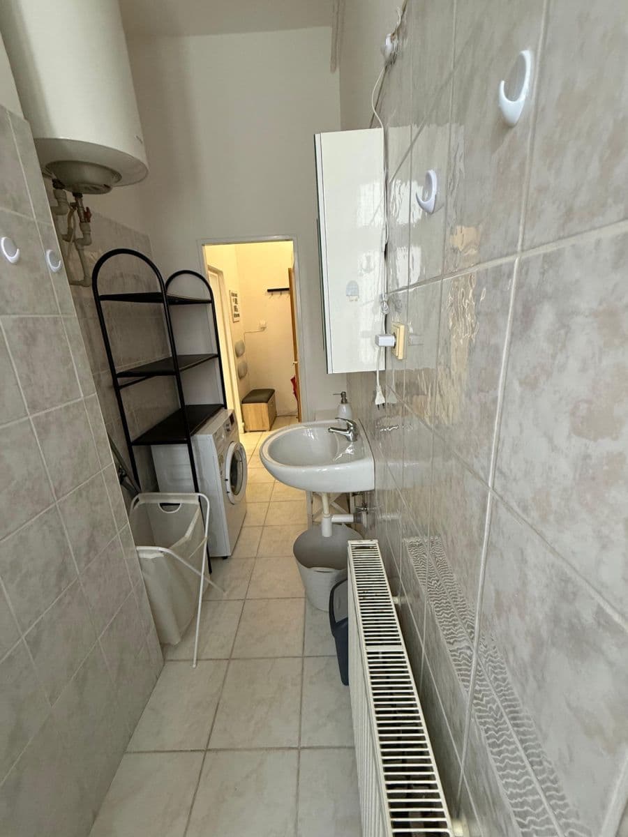 Prenájom bytu 2-izbový 70 m², Koterovská, Plzeň, Plzeňský kraj Prenájom bytu 2-izbový 70 m², Koterovská, Plzeň, Plzeňský kraj