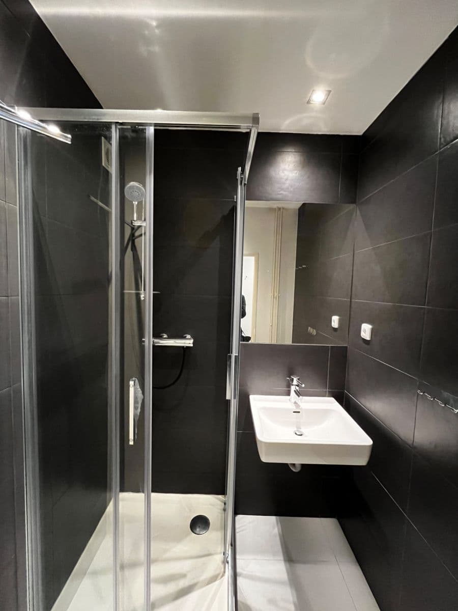 Prenájom bytu 2-izbový 58 m², Nad Primaskou, Praha, Praha Prenájom bytu 2-izbový 58 m², Nad Primaskou, Praha, Praha