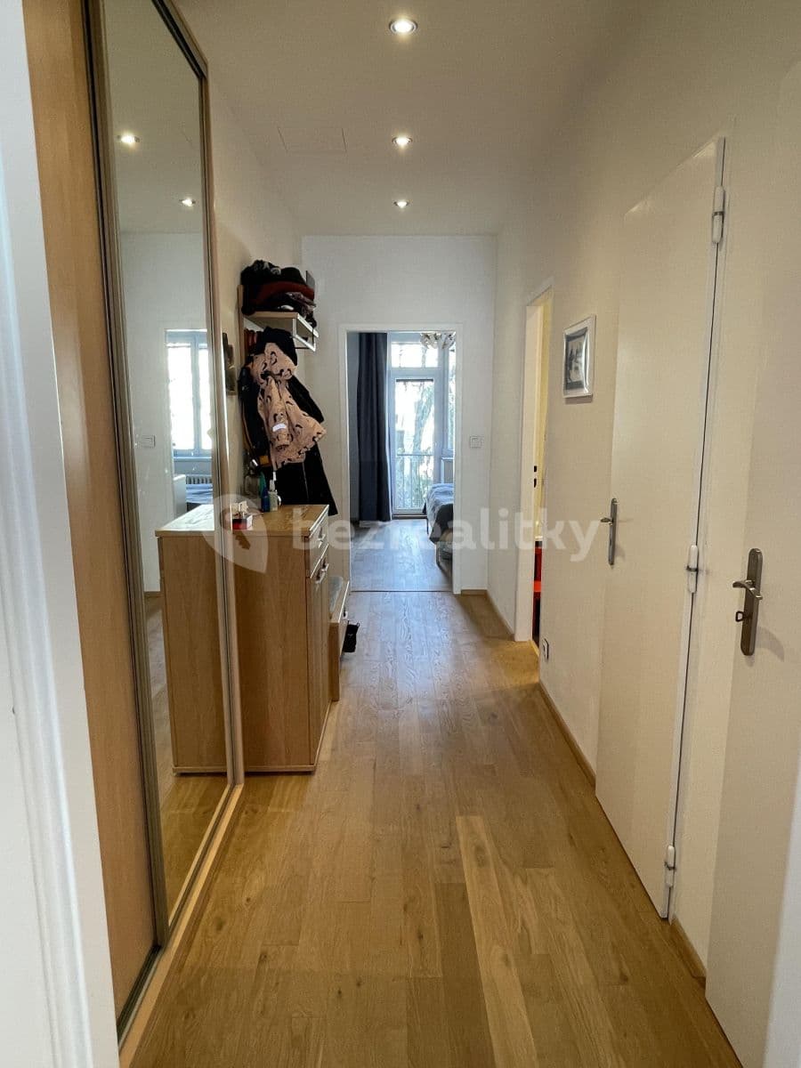 Prenájom bytu 2-izbový 51 m², V Olšinách, Praha, Praha Prenájom bytu 2-izbový 51 m², V Olšinách, Praha, Praha