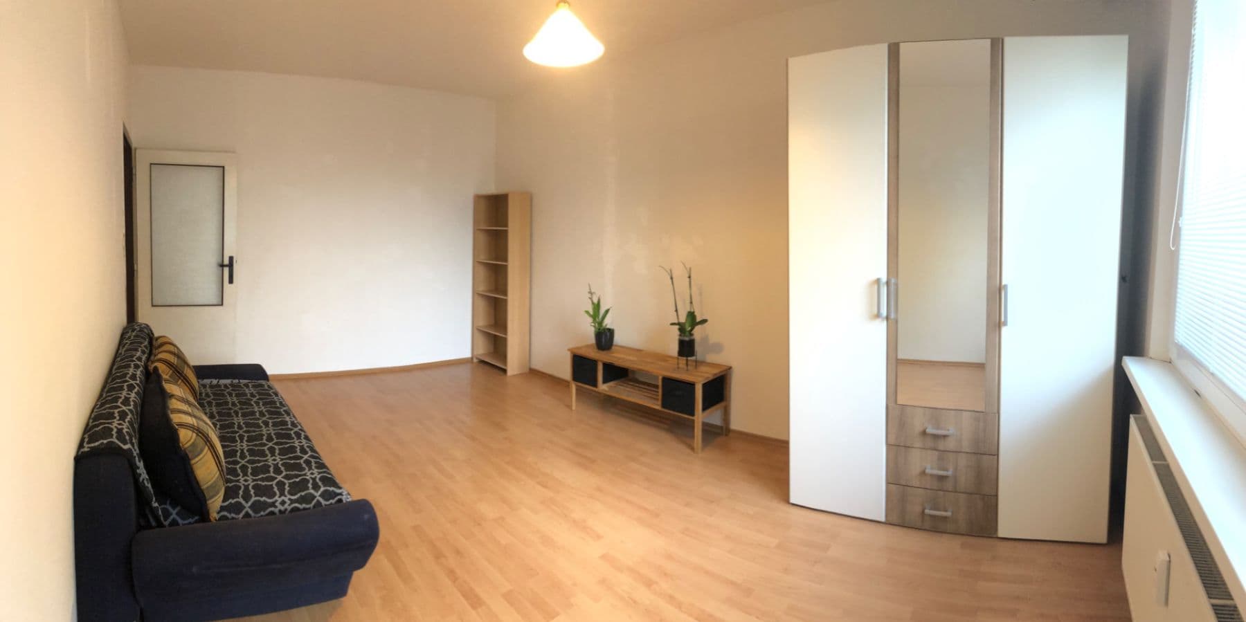 Predaj bytu 1-izbový 35 m², Javorová, Zlín, Zlínský kraj Predaj bytu 1-izbový 35 m², Javorová, Zlín, Zlínský kraj