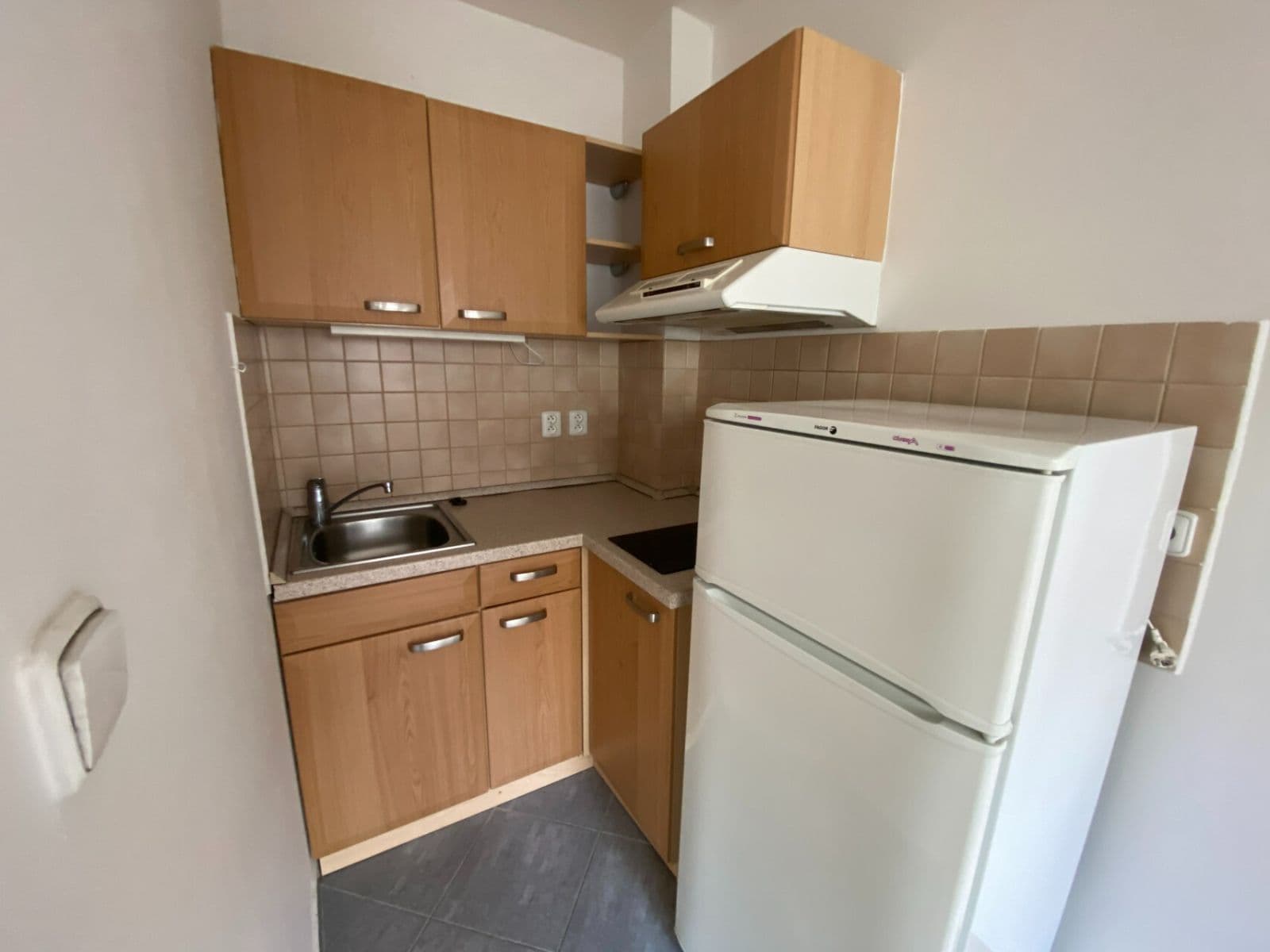 Prenájom bytu 1-izbový 26 m², Umělecká, Praha, Praha Prenájom bytu 1-izbový 26 m², Umělecká, Praha, Praha