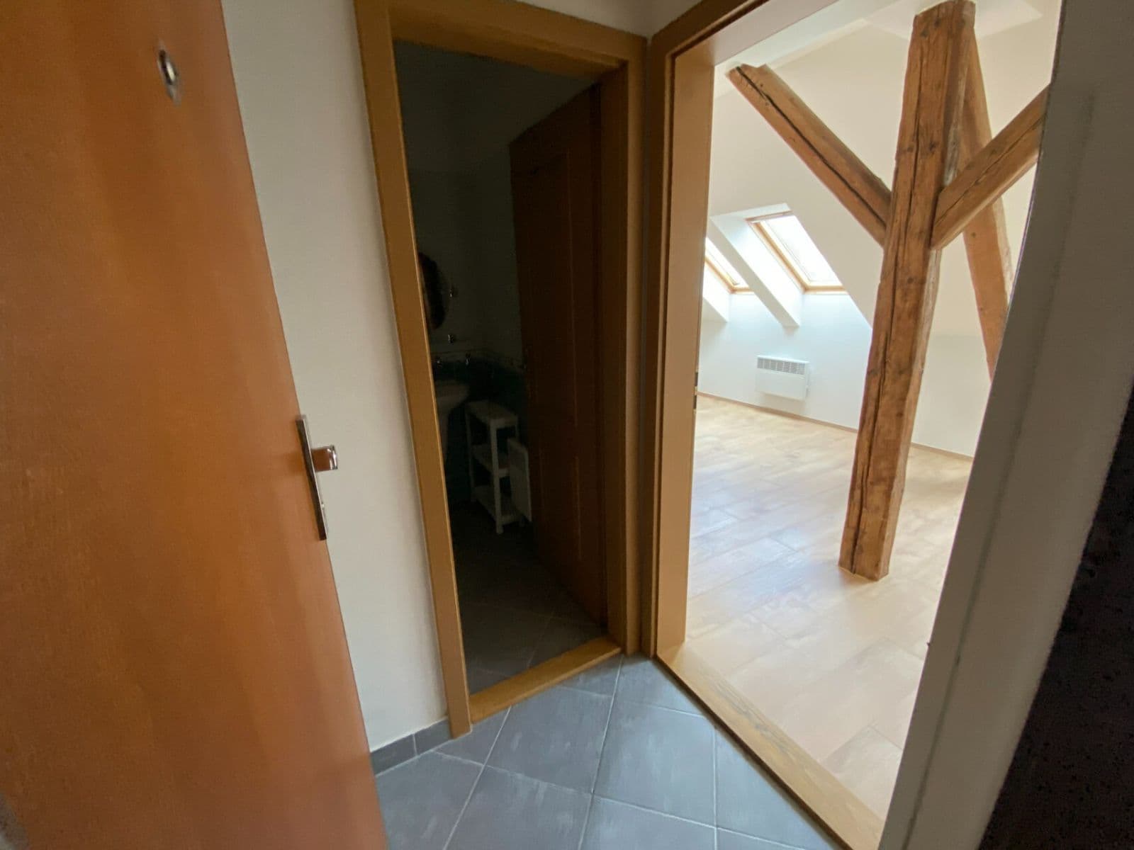 Prenájom bytu 1-izbový 26 m², Umělecká, Praha, Praha Prenájom bytu 1-izbový 26 m², Umělecká, Praha, Praha