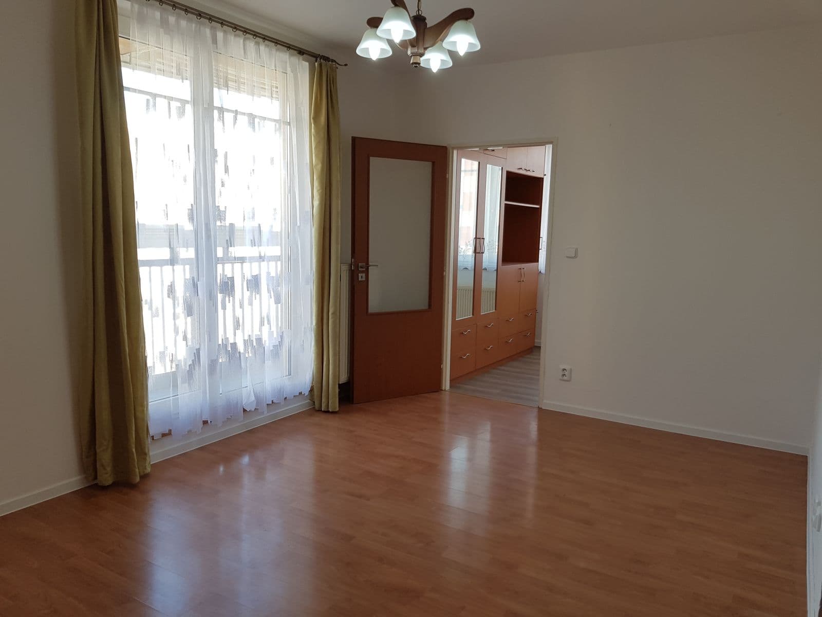 Prenájom bytu 2-izbový 42 m², Hnězdenská, Praha, Praha Prenájom bytu 2-izbový 42 m², Hnězdenská, Praha, Praha
