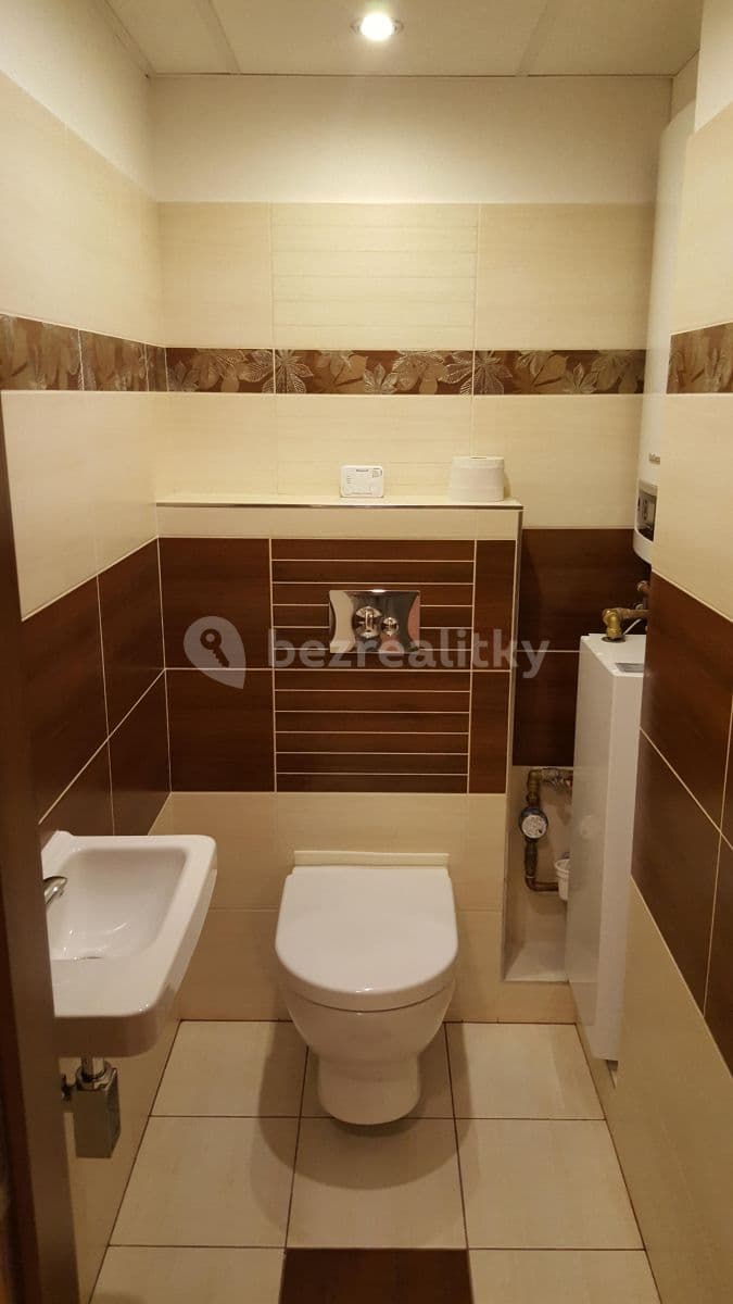 Prenájom bytu 3-izbový 72 m², Maxe Švabinského, Frýdek-Místek, Moravskoslezský kraj Prenájom bytu 3-izbový 72 m², Maxe Švabinského, Frýdek-Místek, Moravskoslezský kraj