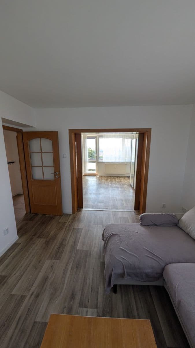 Prenájom bytu 3-izbový 74 m², Olgy Scheinpflugové, Slaný, Středočeský kraj Prenájom bytu 3-izbový 74 m², Olgy Scheinpflugové, Slaný, Středočeský kraj
