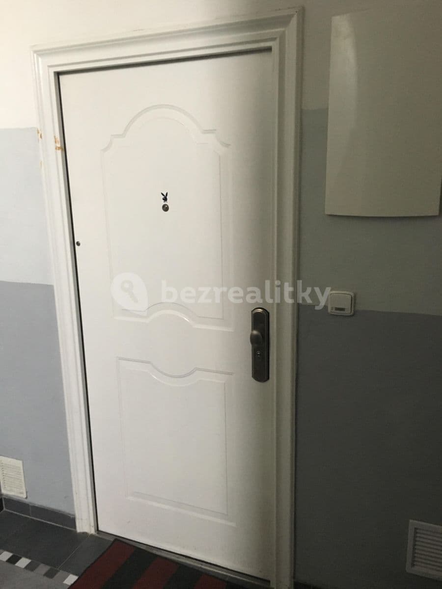 Prenájom bytu 1-izbový 25 m², Hostivařská, Praha, Praha Prenájom bytu 1-izbový 25 m², Hostivařská, Praha, Praha