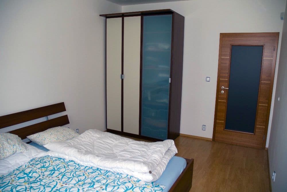 Prenájom bytu 2-izbový 52 m², Kamelova, Praha, Praha Prenájom bytu 2-izbový 52 m², Kamelova, Praha, Praha