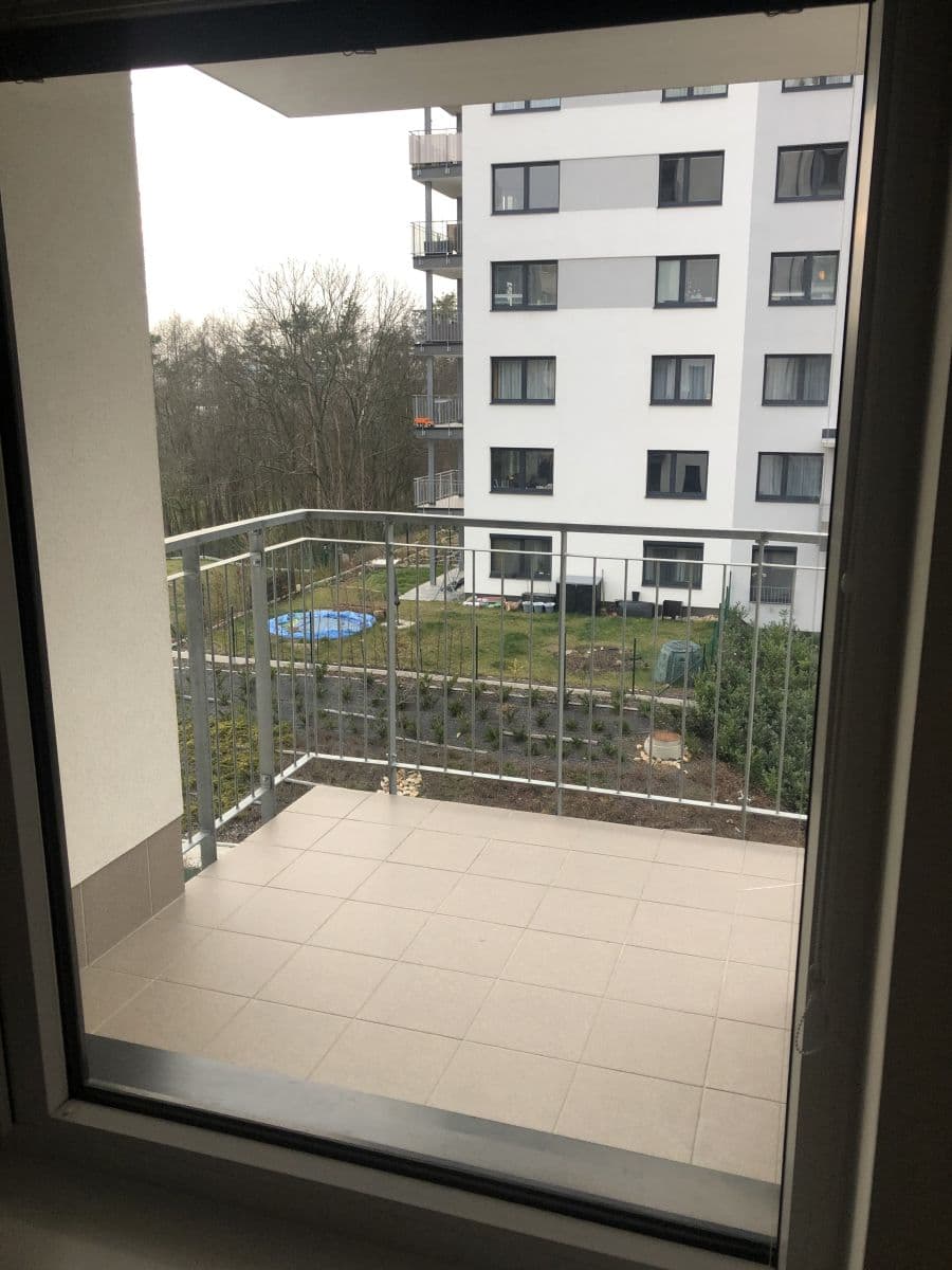 Prenájom bytu 2-izbový 50 m², Padovská, Praha, Praha Prenájom bytu 2-izbový 50 m², Padovská, Praha, Praha