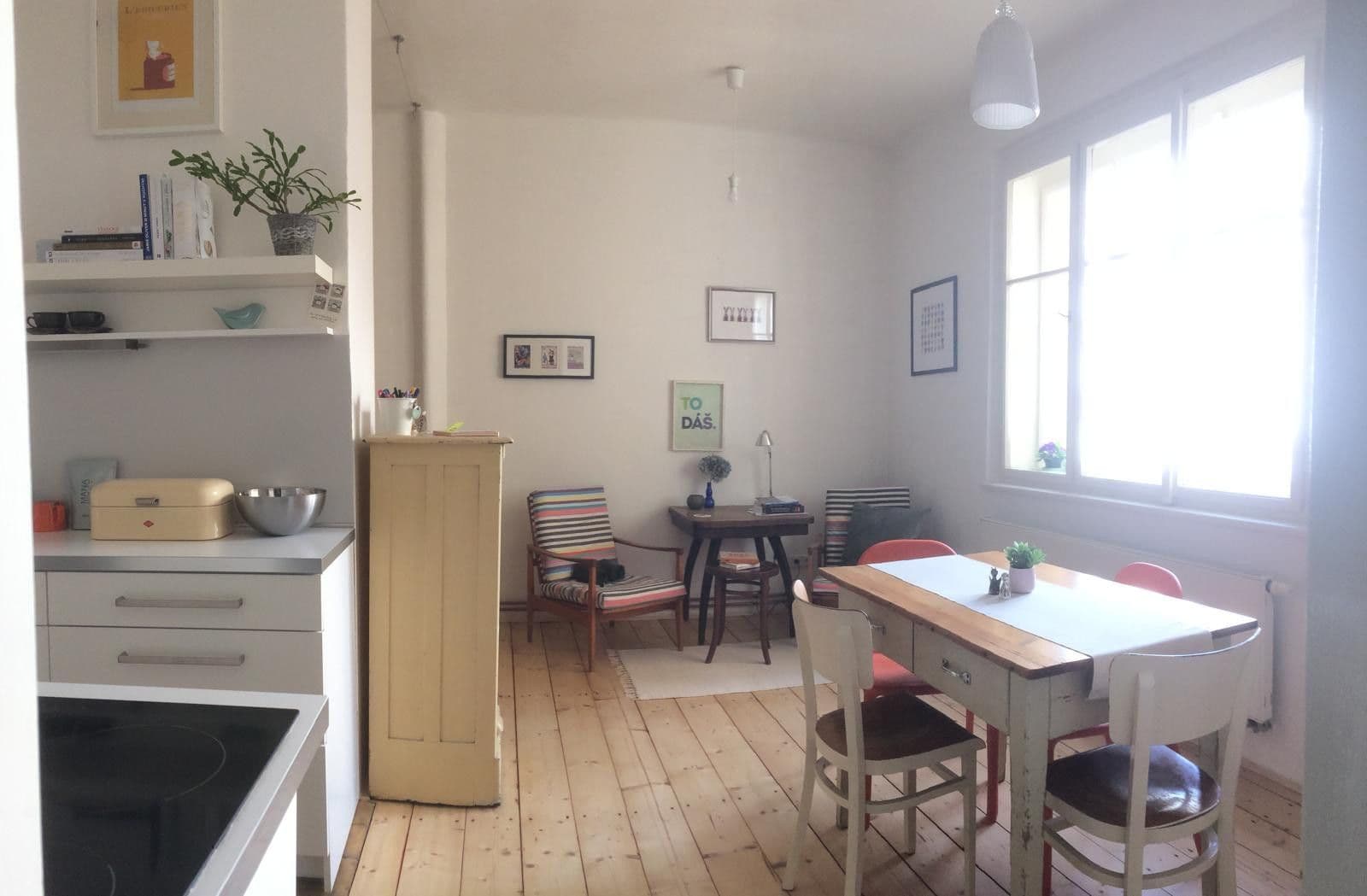 Prenájom bytu 2-izbový 60 m², Jateční, Praha, Praha Prenájom bytu 2-izbový 60 m², Jateční, Praha, Praha