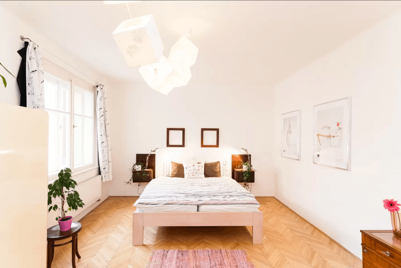 Prenájom bytu 2-izbový 60 m², Jateční, Praha, Praha Prenájom bytu 2-izbový 60 m², Jateční, Praha, Praha
