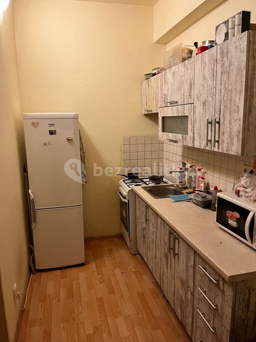 Prenájom bytu 5-izbový 10 m², Moskevská, Praha, Praha Prenájom bytu 5-izbový 10 m², Moskevská, Praha, Praha