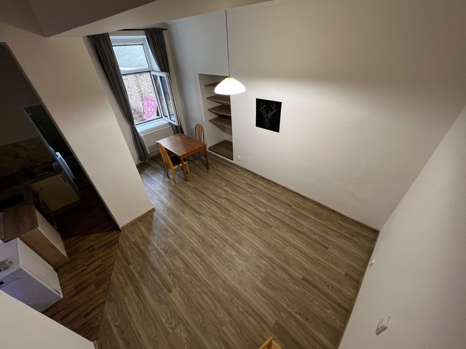 Prenájom bytu Garsoniéra 32 m², Janovského, Praha, Praha Prenájom bytu Garsoniéra 32 m², Janovského, Praha, Praha