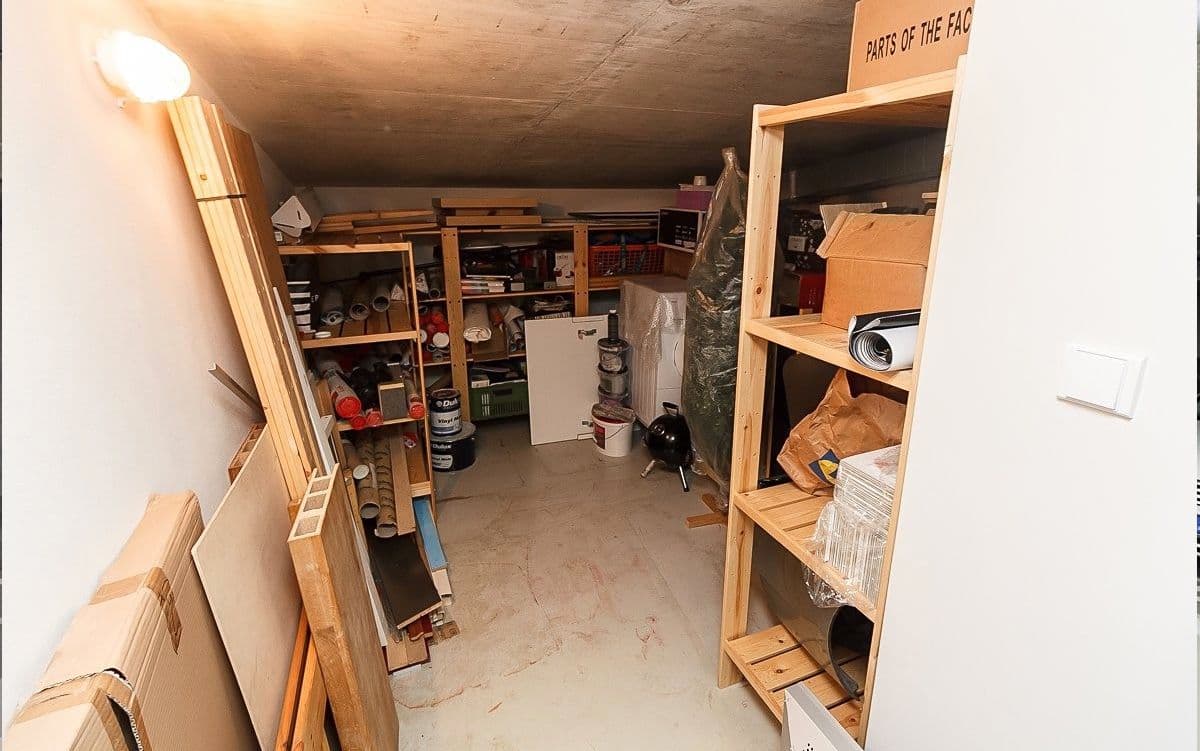 Prenájom bytu 2-izbový 65 m², Praha, Praha Prenájom bytu 2-izbový 65 m², Praha, Praha