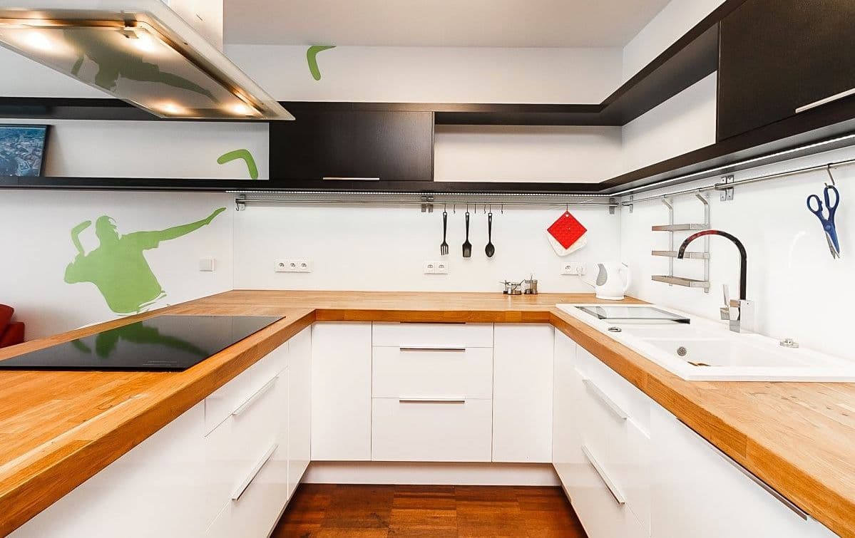 Prenájom bytu 2-izbový 65 m², Praha, Praha Prenájom bytu 2-izbový 65 m², Praha, Praha