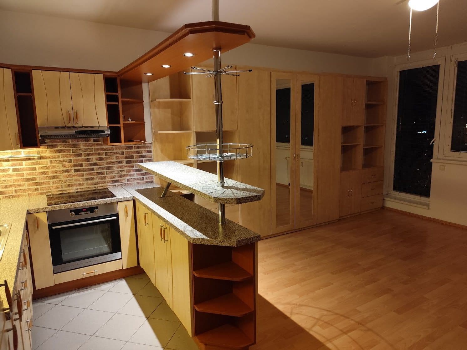Prenájom bytu 1-izbový 42 m², Petržílkova, Praha, Praha Prenájom bytu 1-izbový 42 m², Petržílkova, Praha, Praha