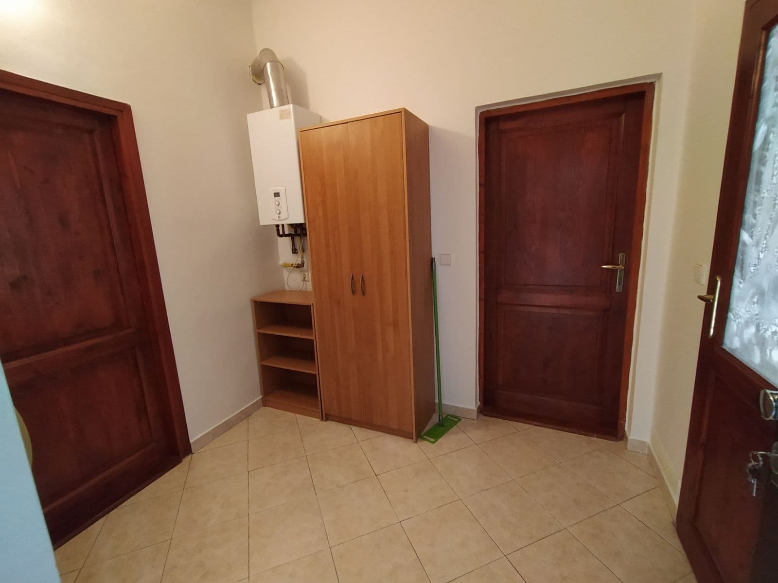 Prenájom bytu 2-izbový 55 m², Roháčova, Praha, Praha Prenájom bytu 2-izbový 55 m², Roháčova, Praha, Praha