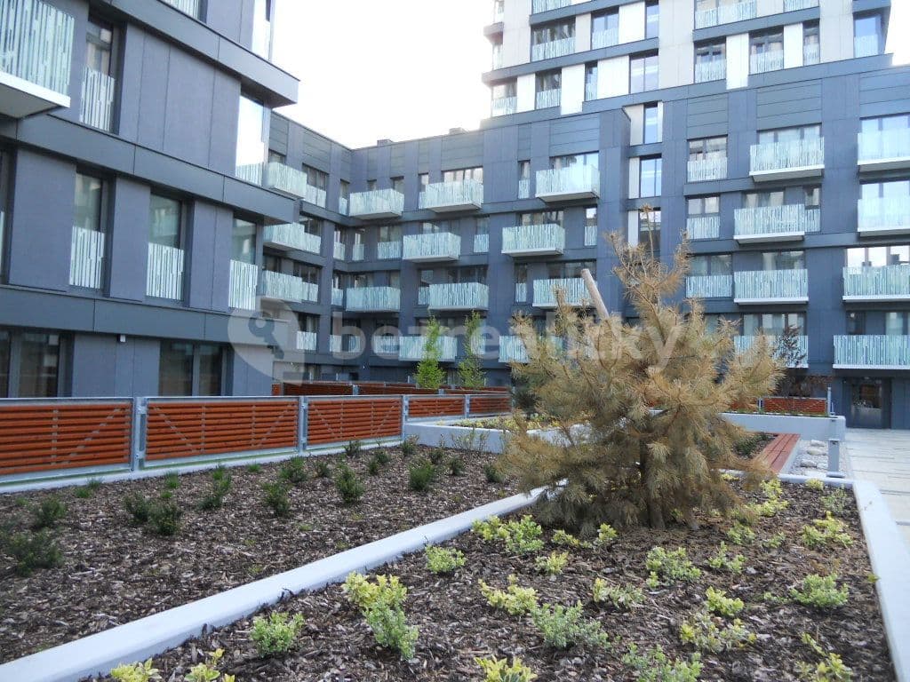 Prenájom bytu 1-izbový 28 m², Olšanská, Praha, Praha Prenájom bytu 1-izbový 28 m², Olšanská, Praha, Praha