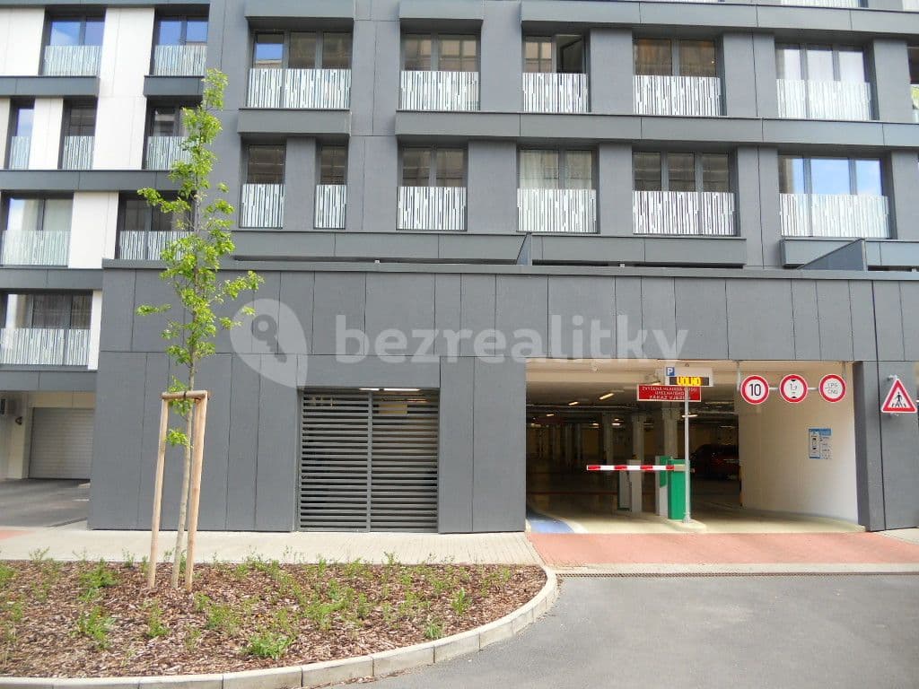 Prenájom bytu 1-izbový 28 m², Olšanská, Praha, Praha Prenájom bytu 1-izbový 28 m², Olšanská, Praha, Praha